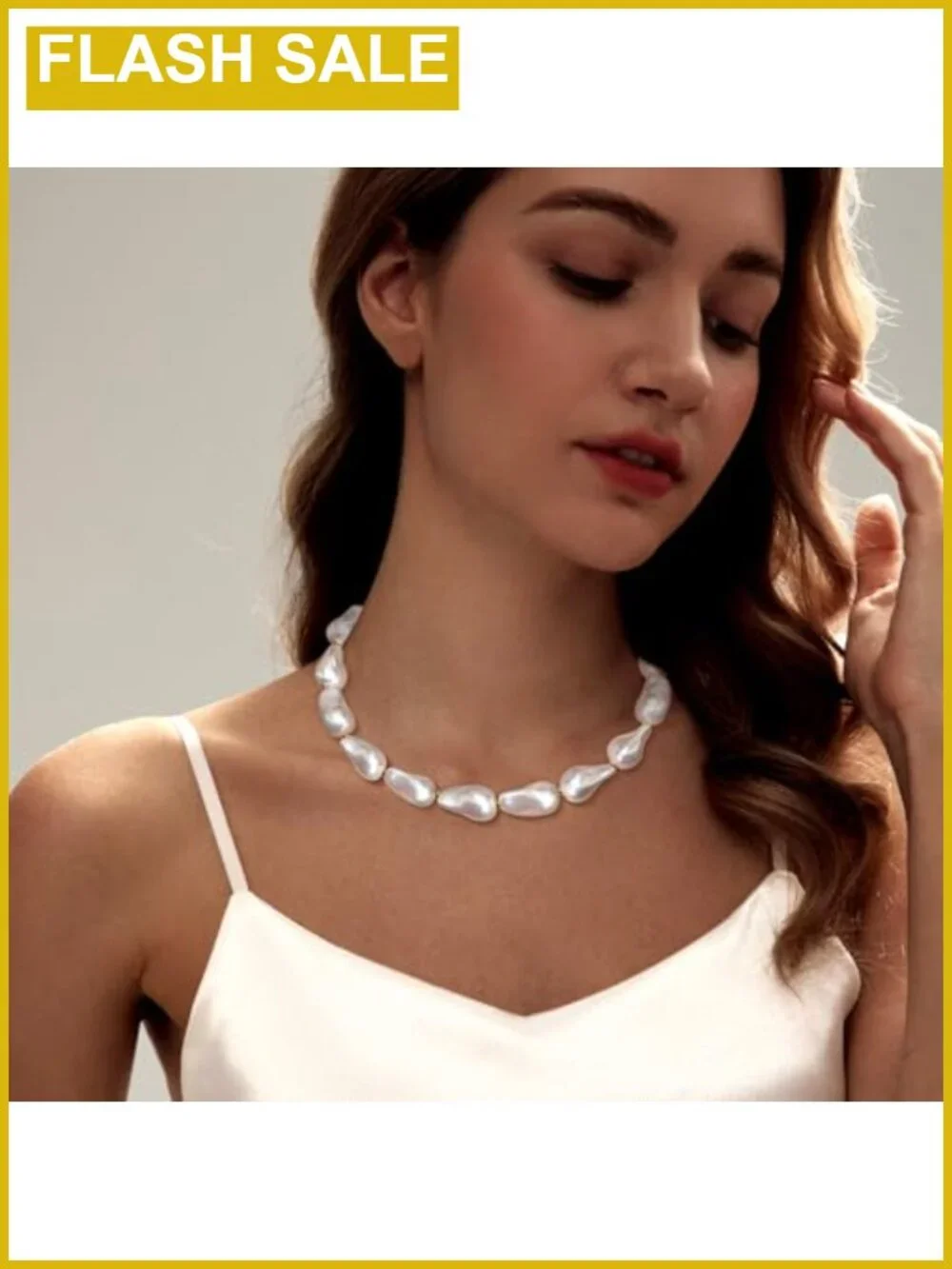 14K Gold Plated Chunky Chain Toggle Clasp Baroque Pearl Pendant Necklace